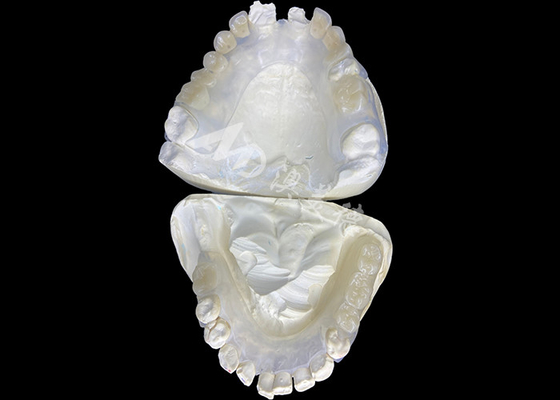 acheter Les prothèses dentaires partielles flexibles Valplast sont réglables pour améliorer la mastication et la parole. online manufacture