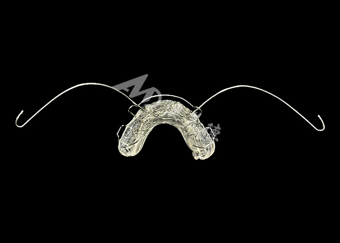 Appareil d'orthodontie esthétique activateur modifié Matériau durable pour un alignement efficace de la mâchoire