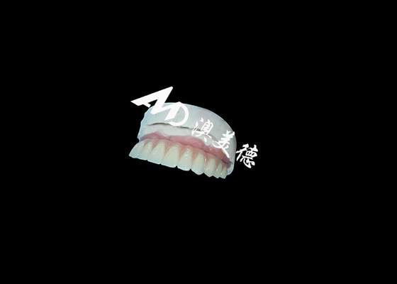 Bon prix Implantation dentaire en titane couronne et pont pour la restauration et le remplacement des dents en ligne